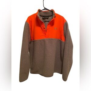 Under Armour Golf Men's Orange and Gray Pullover. Size‎ XL/Loose. Good condition